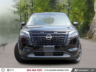2026 Nissan Pathfinder Platinum Captains Chair