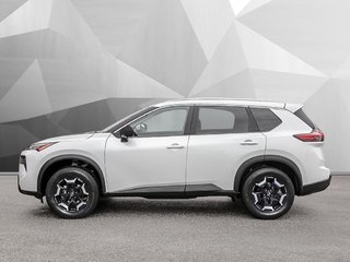 2025 Nissan Rogue AWD Midnight Edition