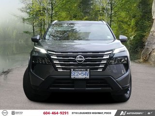 2026 Nissan Rogue SV Moonroof