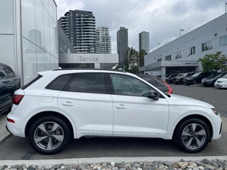 2024 Audi Q5 KOMFORT // ULTRA LOW KMS