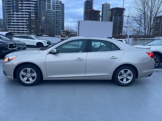 2015 Chevrolet Malibu LS // AUTOMATIC