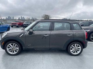 2012 MINI Cooper Countryman S // CHECK OUT THE LOW KMS!