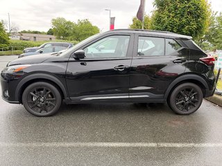 2023 Nissan Kicks SR // 2.99% FINANCING