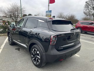 2025 Nissan Kicks SV // AWD