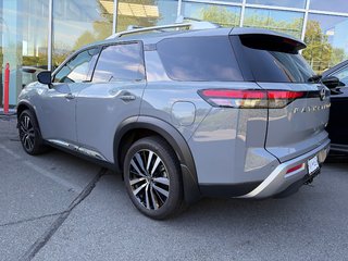 2025 Nissan Pathfinder PLATINUM // MANAGERS DEMO
