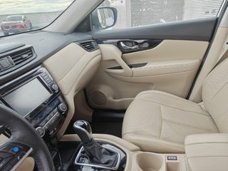 2020 Nissan Rogue SL LEATHER // 2.99% FINANCING