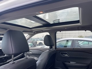 2023 Nissan Rogue PLATINUM // LEATHER // SUNROOF