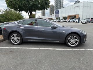 2015 Tesla Model S 90D