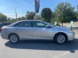 2016 Toyota Camry LE // AUTOMATIC