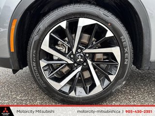 2023  OUTLANDER PHEV SEL.. Accident Free in Whitby, Ontario - 6 - w320h240px