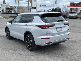 2024  OUTLANDER PHEV GT-P S-AWC...Spring Savings on Now! IN STORE ONLY! in Whitby, Ontario - 5 - w320h240px