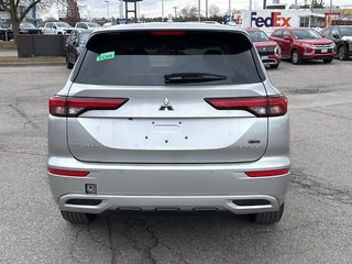2024  OUTLANDER PHEV GT S-AWC...Spring Savings on Now! IN STORE ONLY!!! in Whitby, Ontario - 6 - w320h240px