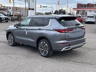 2024  OUTLANDER PHEV GT.. Free Winter Tires in Whitby, Ontario - 5 - w320h240px