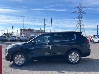 2024  OUTLANDER PHEV LE S-AWC...Spring Savings on Now! IN STORE ONLY!!! in Whitby, Ontario - 4 - w320h240px