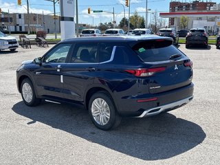 2024  OUTLANDER PHEV LE S-AWC...In Stock and Ready to Go! Buy Today! in Whitby, Ontario - 5 - w320h240px