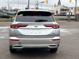 2024  OUTLANDER PHEV LE S-AWC...Spring Savings on Now! IN STORE ONLY!!! in Whitby, Ontario - 6 - w320h240px