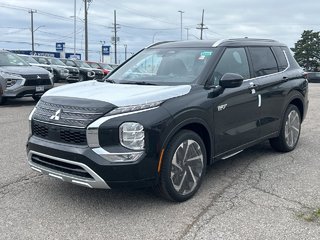 2024  OUTLANDER PHEV GT-P.. Free Winter Tires in Whitby, Ontario - 4 - w320h240px