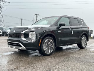 2024  OUTLANDER PHEV SEL.. Free Winter Tires in Whitby, Ontario - 4 - w320h240px