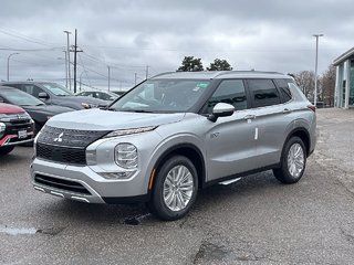 2024  OUTLANDER PHEV LE.. Free Winter Tires in Whitby, Ontario - 3 - w320h240px