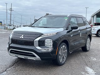 2024  OUTLANDER PHEV GT-P...Free Winter Tires in Whitby, Ontario - 3 - w320h240px