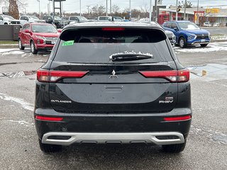 2024  OUTLANDER PHEV GT-P...Free Winter Tires in Whitby, Ontario - 6 - w320h240px