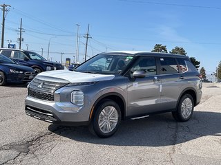 2024  Outlander ES S-AWC...In Stock and Ready to go! Buy Today! in Whitby, Ontario - 4 - w320h240px
