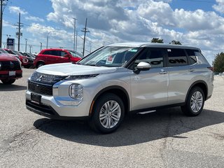 2024  Outlander ES S-AWC...In Stock and Ready to go! Buy Today! in Whitby, Ontario - 4 - w320h240px