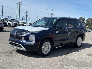 2024  Outlander SE S-AWC...In Stock and Ready to go! Buy Today! in Whitby, Ontario - 4 - w320h240px
