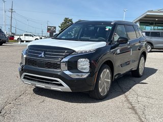 2024  Outlander GT S-AWC...In Stock and Ready to Go...buy today! in Whitby, Ontario - 3 - w320h240px