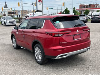 2024  Outlander SE S-AWC...in stock and ready to go! Call now! in Whitby, Ontario - 5 - w320h240px