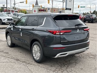 2024  Outlander LE S-AWC...In Stock and Ready to Go! Buy Today! in Whitby, Ontario - 5 - w320h240px