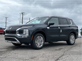 2024  Outlander LE S-AWC...In Stock and Ready to Go! Buy Today! in Whitby, Ontario - 4 - w320h240px