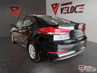 2017 Hyundai Elantra 4dr Sdn Auto LE in Riviere-du-Loup, Quebec - 4 - w320h240px