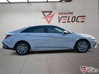 Hyundai ELANTRA Preferred IVT 2026 à Rivière-du-Loup, Québec - 4 - w320h240px