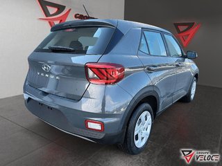 Hyundai Venue Essential IVT 2026 à Rivière-du-Loup, Québec - 5 - w320h240px