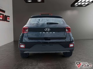 Hyundai Venue Ultimate IVT w-Black Interior 2026 à Rivière-du-Loup, Québec - 6 - w320h240px