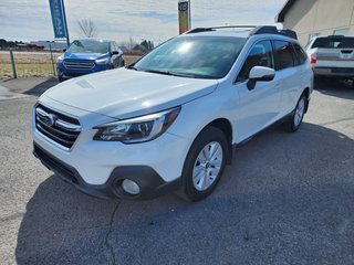 2018  Outback 2.5i Touring AWD TOIT ANGLES MORTS in St-Jean-Sur-Richelieu, Quebec - 5 - w320h240px