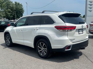 2018 Toyota Highlander XLE AWD 7 passagers CUIR TOIT in St-Jean-Sur-Richelieu, Quebec - 5 - w320h240px