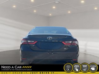2022 Toyota Camry SE in Thunder Bay, Ontario - 3 - px