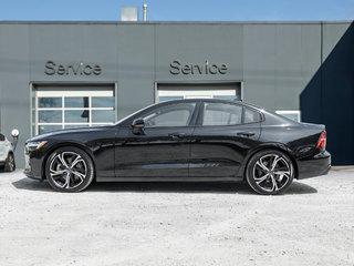 2024 Volvo S60 B5 AWD Plus Dark Theme CPO FINANCE RATE fr 3.49%* 4 Cylinder Engine  AWD