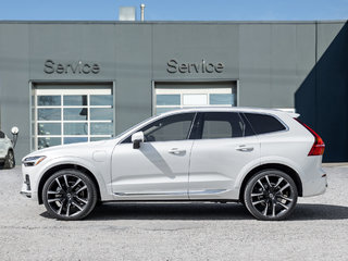 2023 Volvo XC60 Recharge Ultimate - Bright 4 Cylinder Engine 2.0L  AWD