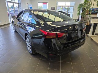 Nissan Altima S 2024 à Magog, Québec - 3 - w320h240px