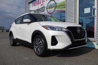 Nissan Kicks Play SV 2024 à Amos, Québec - 2 - w320h240px