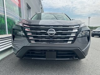 2025 Nissan Rogue SV PREMIUM in Amos, Quebec - 4 - w320h240px