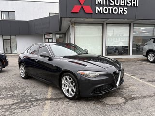 2018 Alfa Romeo GIULIA TI   AWD   HARMAN/KARDON   PANO   BLIND SPOT in Oakville, Ontario - 2 - w320h240px