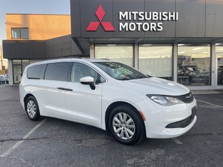 2021 Chrysler Grand Caravan SE   7 PASSENGER   BU CAM   CRUISE   U CONNECT in Oakville, Ontario - 2 - w320h240px