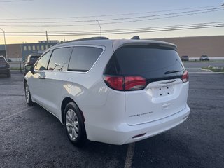 2021 Chrysler Grand Caravan SE   7 PASSENGER   BU CAM   CRUISE   U CONNECT in Oakville, Ontario - 6 - w320h240px