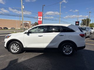 2017 Kia Sorento LX   AWD   BU CAM   CARPLAY   HTD SEATS in Oakville, Ontario - 5 - w320h240px
