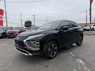 2024 Mitsubishi Eclipse Cross SE   S-AWC   CPO   RATES AS LOW AS 0.90% in Oakville, Ontario - 4 - w320h240px