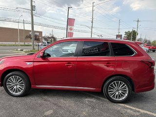 2020 Mitsubishi OUTLANDER PHEV SEL   S-AWC   CPO   RATES LOW AS 0.9%   ROOF in Oakville, Ontario - 5 - w320h240px